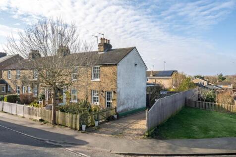 Green Lane Bovingdon, Hemel... 2 bed end of terrace house for sale