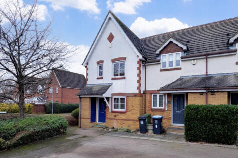 Eastbrook Way, Hemel Hempstead, HP2 3 bed end of terrace house for sale