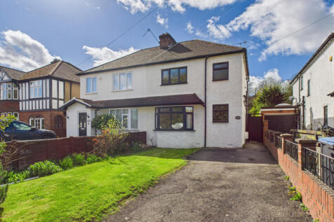 3 bedroom semi-detached house for sale