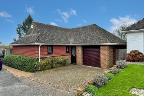 The Chestnuts, Smeeth, Ashford, Kent... 2 bed detached bungalow for sale