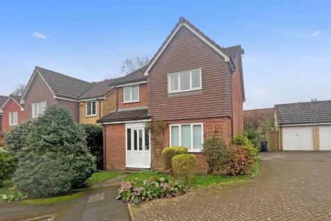 Canon Woods Way,Kennington TN24 4 bed detached house for sale