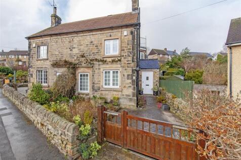 New Road, Holymoorside, Chesterfield 3 bed semi