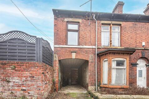 2 bedroom end of terrace house for sale