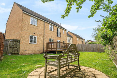 Roy King Gardens, Gloucestershire BS30 2 bed apartment for sale