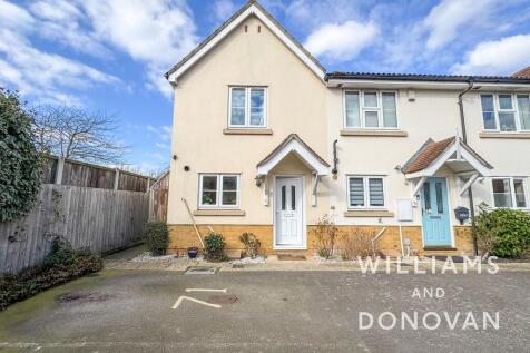 Pollards Close, Rochford 2 bed end of terrace house for sale