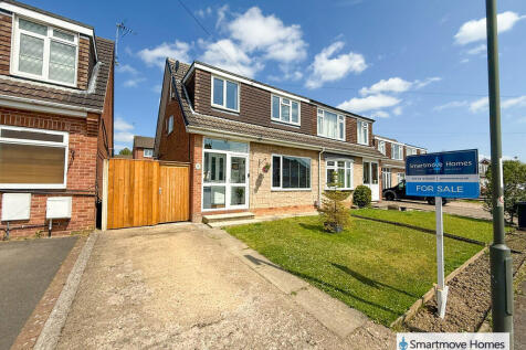 3 bedroom semi-detached house for sale