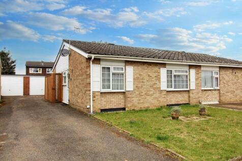 Romany Close, Letchworth Garden City... 2 bed bungalow for sale