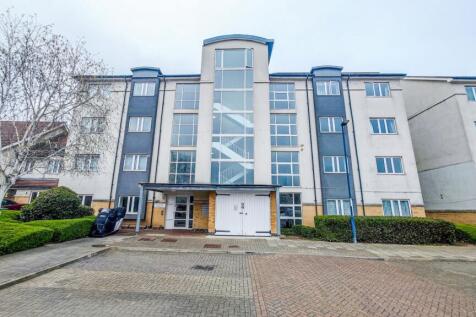2 bedroom ground floor flat for sale