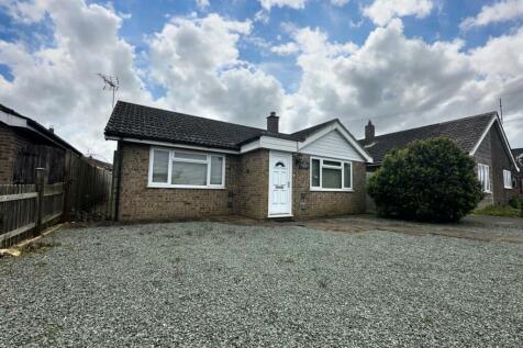 2 bedroom detached bungalow for sale