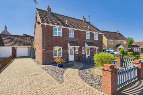 Napthans Lane, King's Lynn PE34 3 bed semi