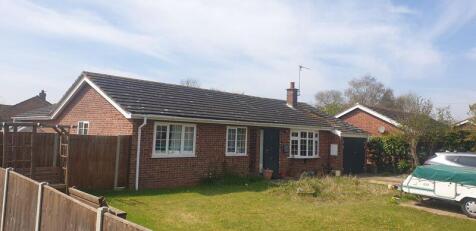 4 bedroom bungalow for sale