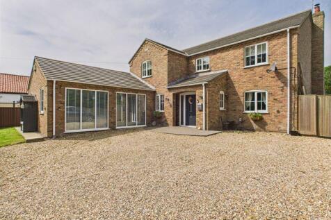 Walnut Lodge, Sloothby, Alford 4 bed detached house for sale