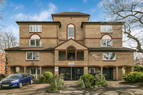 Fairfield Path, Croydon, CR0 2 bed apartment for sale