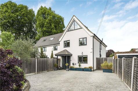 6 bedroom detached house for sale