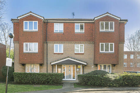 Caroline Close, London, SW16 1 bed apartment for sale