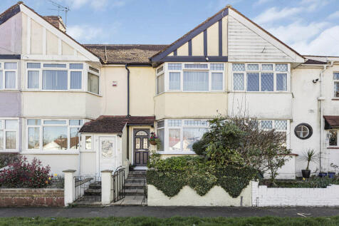Saxon Avenue, Feltham, TW13 2 bed terraced house for sale