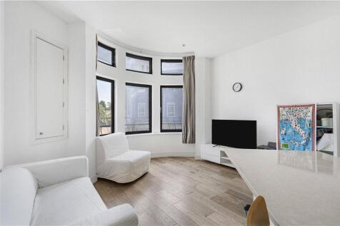 York Street, Twickenham, TW1 2 bed apartment for sale