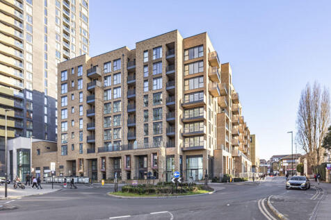 Prince Regent Road, Hounslow, TW3 1 bed apartment for sale