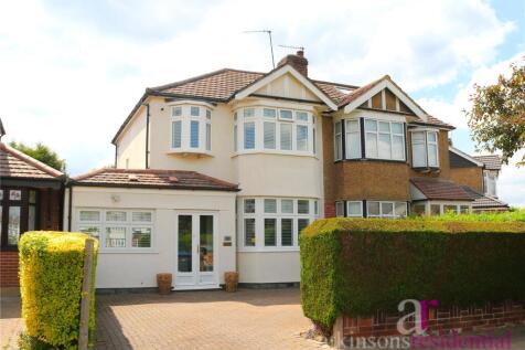 4 bedroom semi-detached house for sale