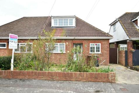 2 bedroom semi-detached bungalow for sale