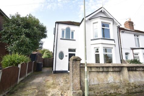 Hartington Road, Gosport 3 bed detached house for sale