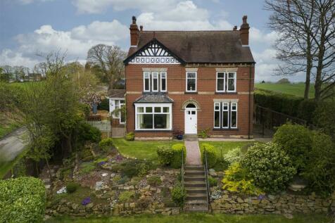 Doncaster Road, Wakefield WF4 4 bed detached house for sale