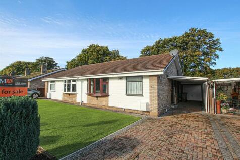 2 bedroom semi-detached bungalow for sale