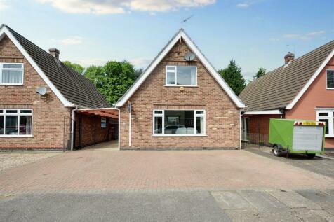 3 bedroom detached bungalow for sale