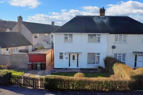 Meadowvale Crescent, Nottingham 3 bed semi