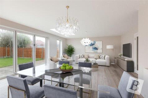 Lakefields Close, Rainham, RM13 3 bed bungalow for sale