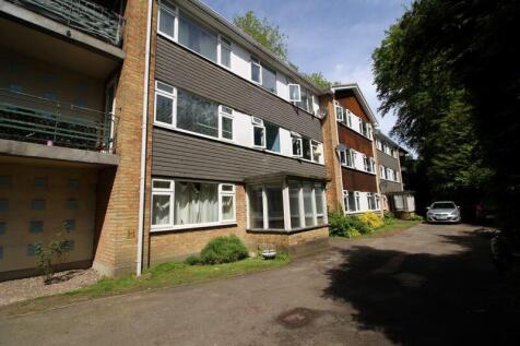 CHURCH HILL, CATERHAM VALLEY 2 bed apartment for sale