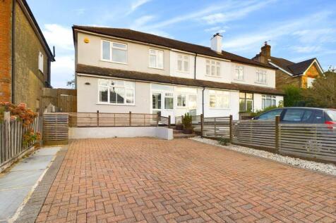 ELDON ROAD, CATERHAM ON THE HILL 3 bed end of terrace house for sale