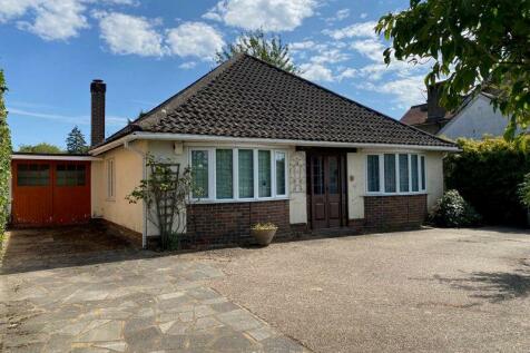 3 bedroom detached bungalow for sale