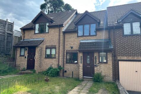 St. Christophers Gardens, Ascot SL5 2 bed terraced house for sale