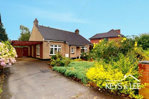 3 bedroom detached bungalow for sale