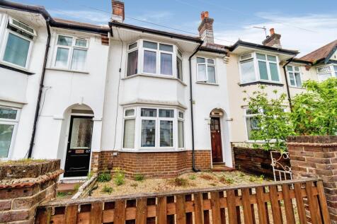 5 bedroom terraced house for sale