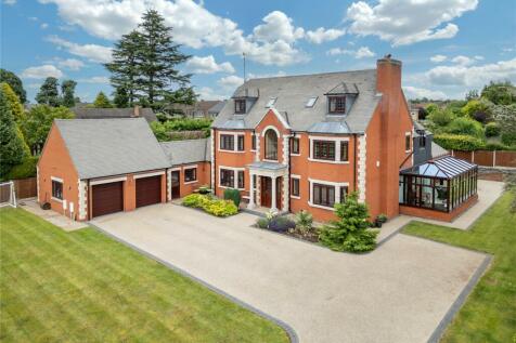 6 bedroom detached house for sale