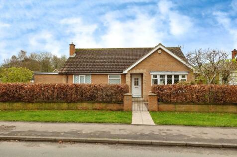 4 bedroom bungalow for sale