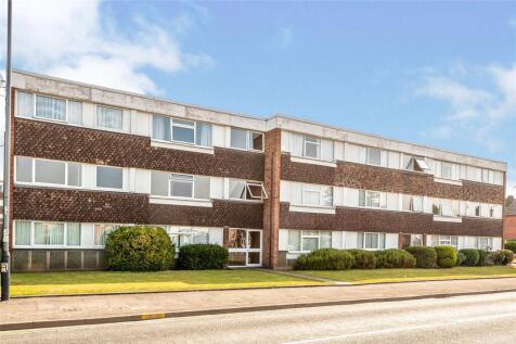 3 bedroom flat for sale