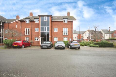 2 bedroom flat for sale