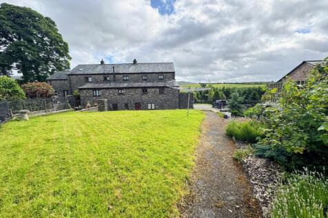 5 bedroom barn conversion for sale
