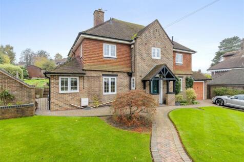 Fenton Road, Redhill, Surrey, RH1 4 bed detached house for sale