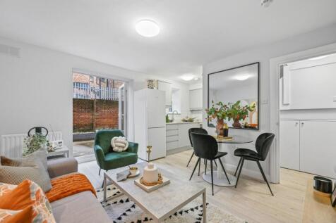 1 bedroom flat for sale
