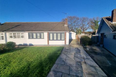 2 bedroom bungalow for sale