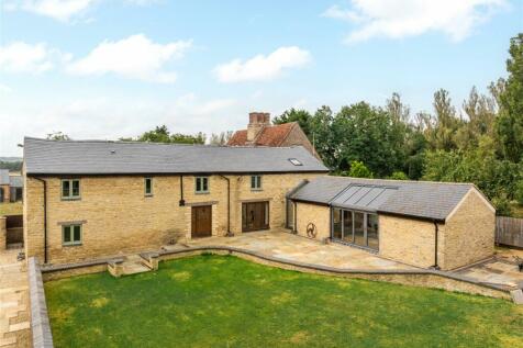 3 bedroom barn conversion for sale