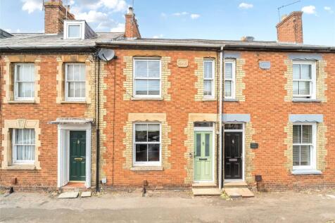 Priory Street, Newport Pagnell... 2 bed terraced house for sale