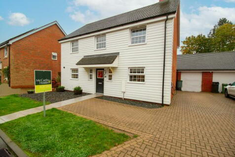 4 bedroom detached house for sale