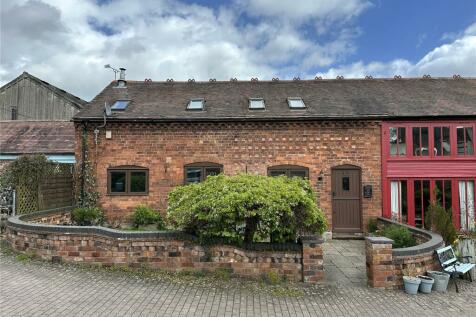 3 bedroom barn conversion for sale