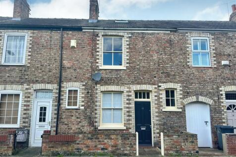 Park Lane, Holgate 2 bed terraced house for sale