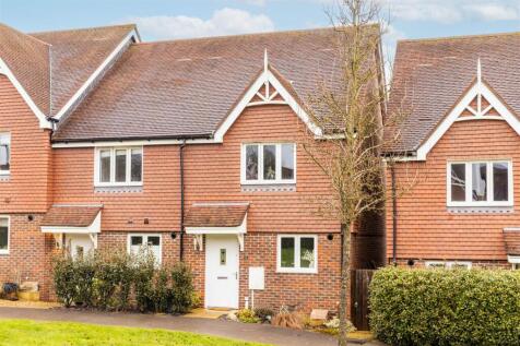 Sorrel Close, Lindfield, Haywards Heath 2 bed semi